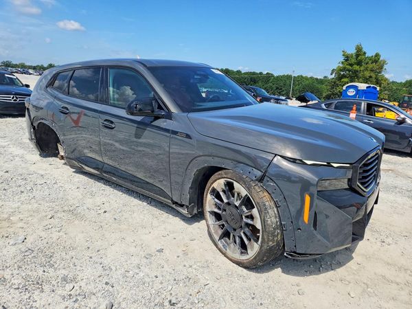 2023 BMW ALL OTHER — Passenger 3/4