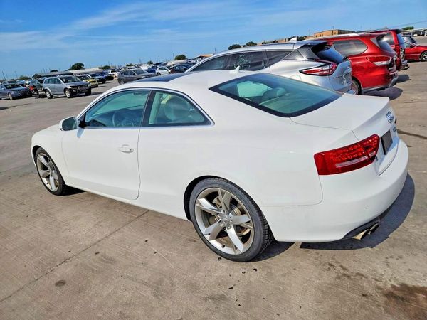 2012 AUDI A5 quattro Premium Plus
