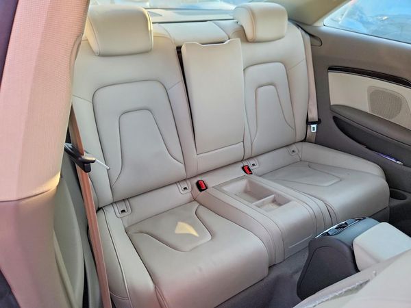 2012 AUDI A5 quattro Premium Plus