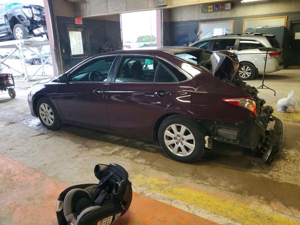 2015 TOYOTA CAMRY Hybrid