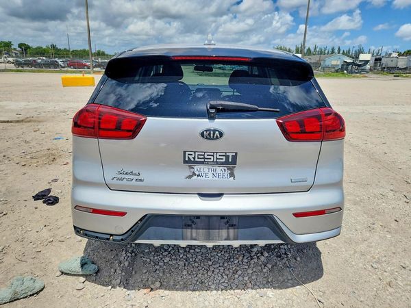 2017 KIA NIRO