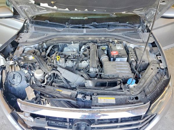2021 VOLKSWAGEN JETTA S / SE / R-Line