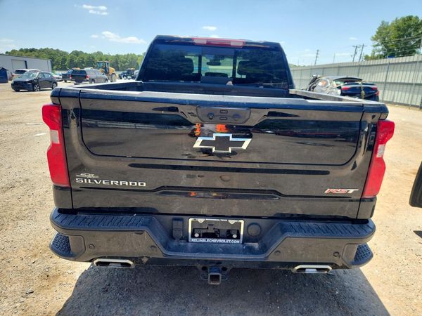 2026 CHEVROLET SILVERADO RST