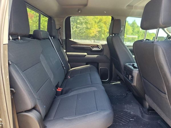 2026 CHEVROLET SILVERADO RST