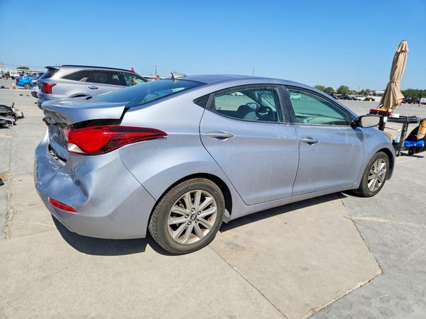 2016 HYUNDAI ELANTRA