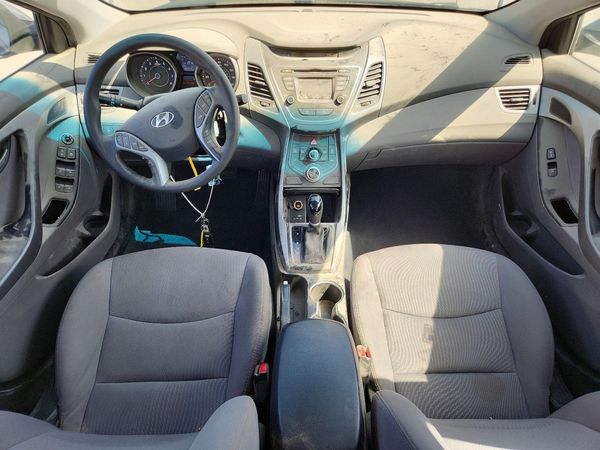 2016 HYUNDAI ELANTRA