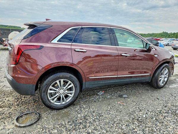 2022 CADILLAC XT5