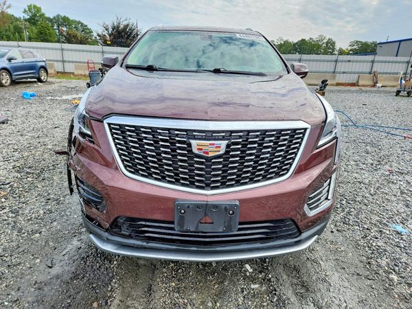 2022 CADILLAC XT5