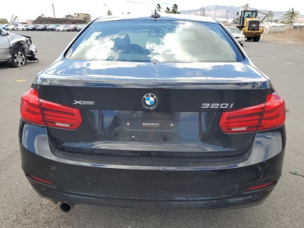 2017 BMW 320