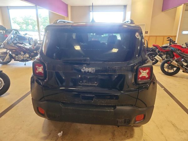 2018 JEEP RENEGADE LATITUDE 4X4
