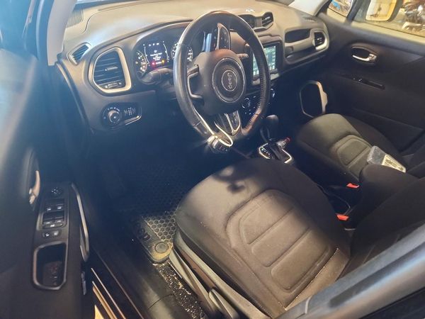 2018 JEEP RENEGADE LATITUDE 4X4