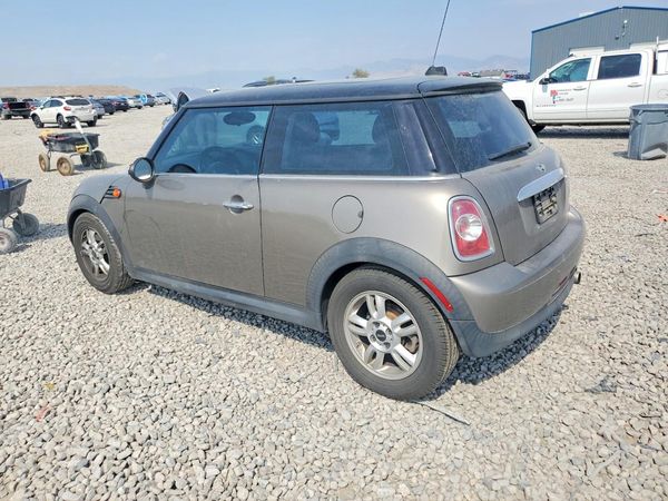 2012 MINI COOPER
