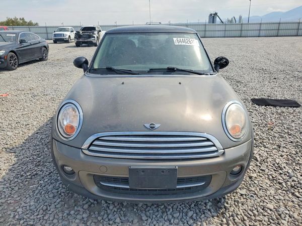 2012 MINI COOPER