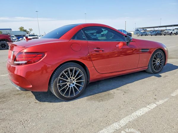 2018 MERCEDES-BENZ SLC SLC 300