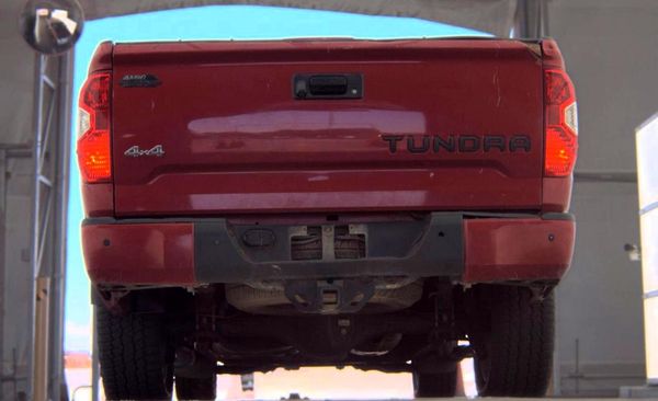 2016 TOYOTA TUNDRA Platinum/1794