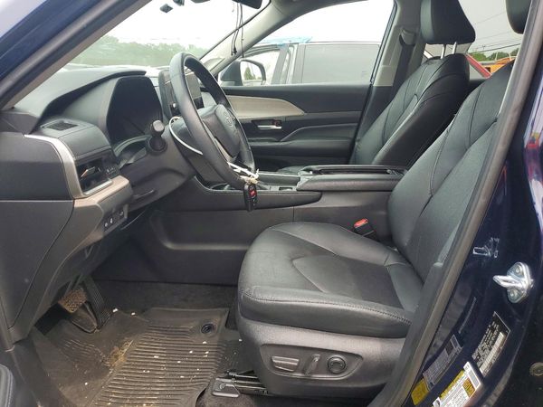 2024 TOYOTA GRAND HIGHLANDER