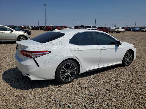 2020 TOYOTA CAMRY