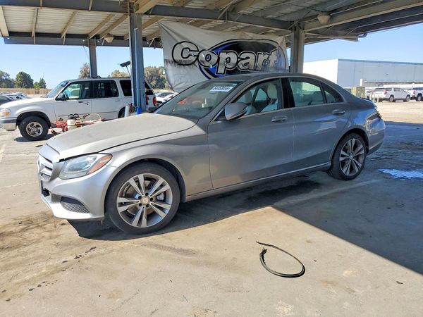 2016 MERCEDES-BENZ C