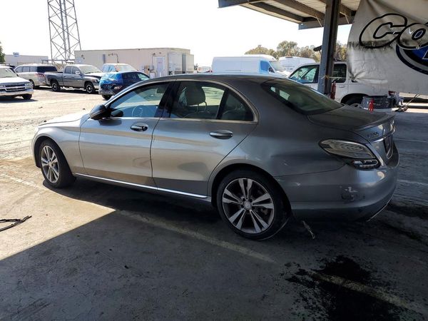 2016 MERCEDES-BENZ C C300-4M
