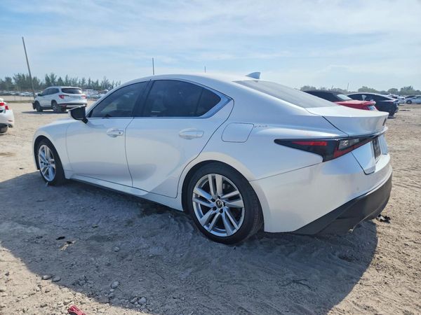 2024 LEXUS IS 300