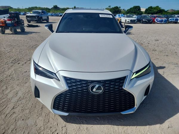 2024 LEXUS IS 300