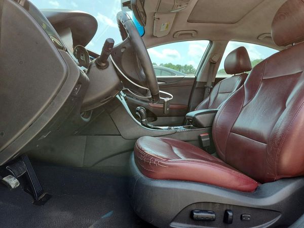 2013 HYUNDAI SONATA