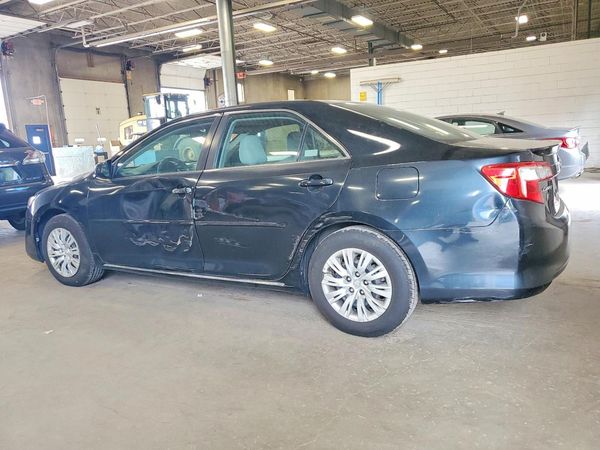 2012 TOYOTA CAMRY