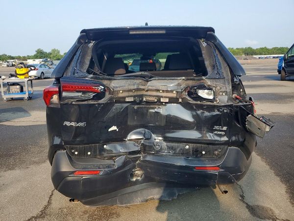 2020 TOYOTA RAV4