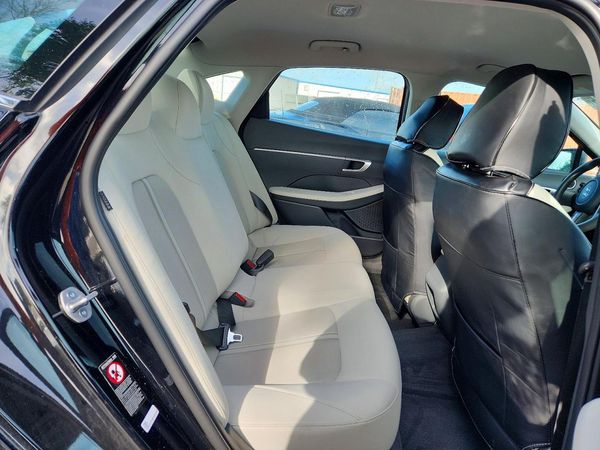2023 HYUNDAI SONATA SE