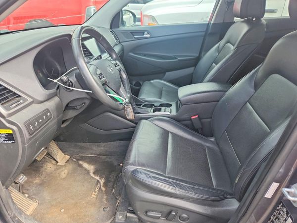 2016 HYUNDAI TUCSON