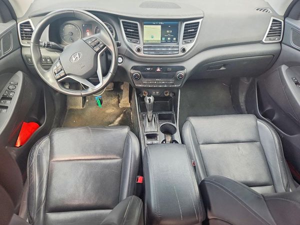 2016 HYUNDAI TUCSON