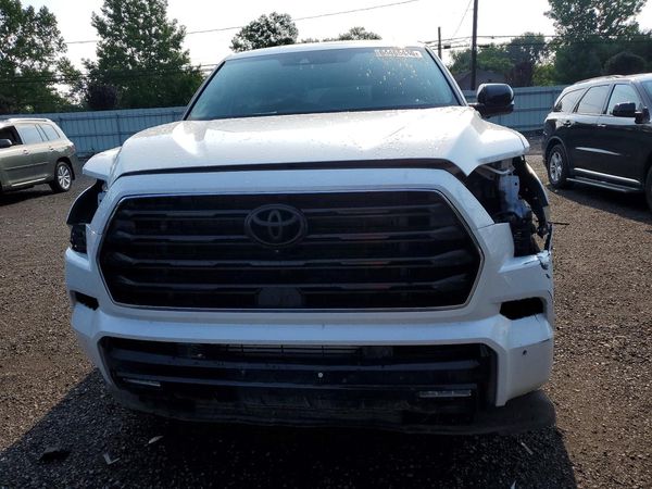 2024 TOYOTA SEQUOIA