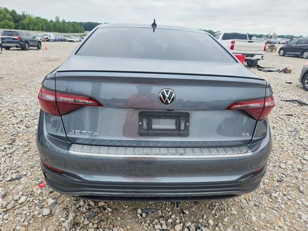 2023 VOLKSWAGEN JETTA SE w/ Sunroof