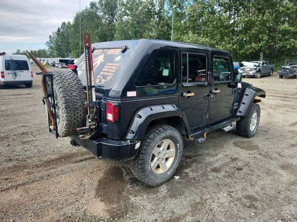 2015 JEEP WRANGLER UNLIMITED SPORT 4X4