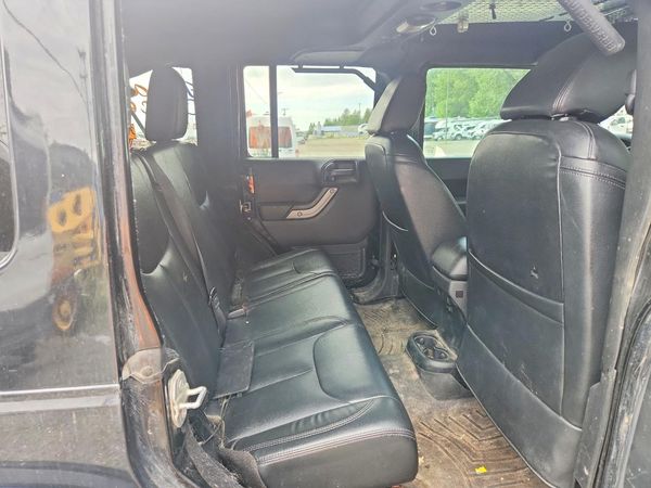 2015 JEEP WRANGLER UNLIMITED SPORT 4X4