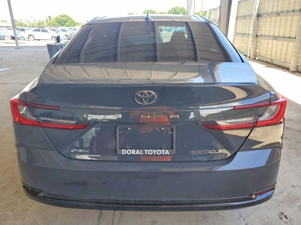 2025 TOYOTA CAMRY