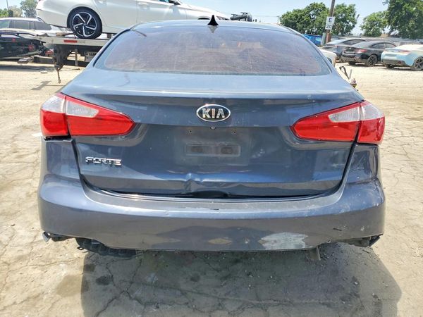 2016 KIA FORTE