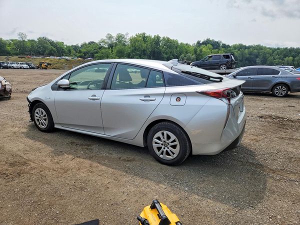 2016 TOYOTA PRIUS One/Two