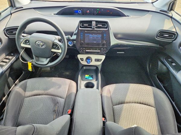 2016 TOYOTA PRIUS One/Two