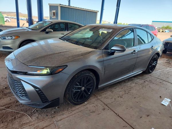 2025 TOYOTA CAMRY — Front 3/4