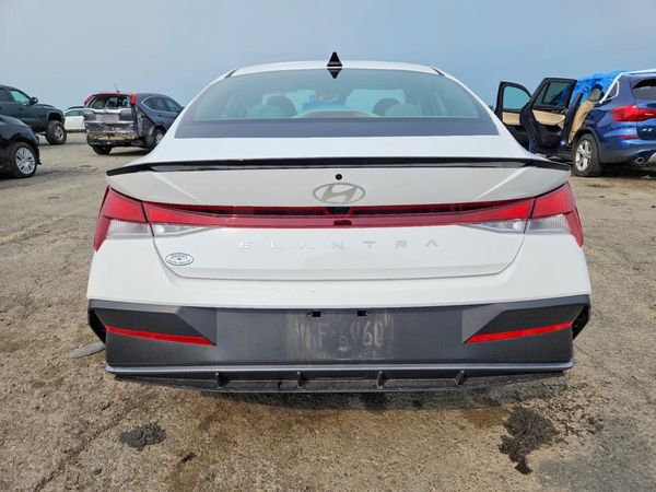 2026 HYUNDAI ELANTRA