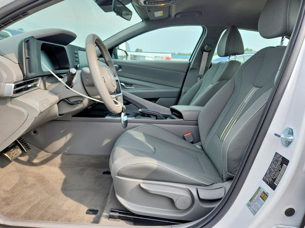 2026 HYUNDAI ELANTRA