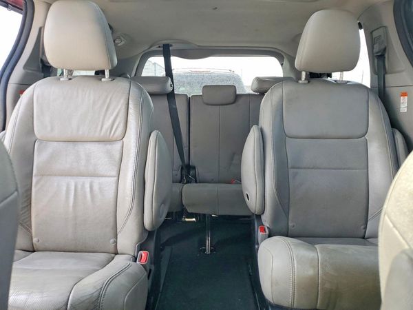 2015 TOYOTA SIENNA