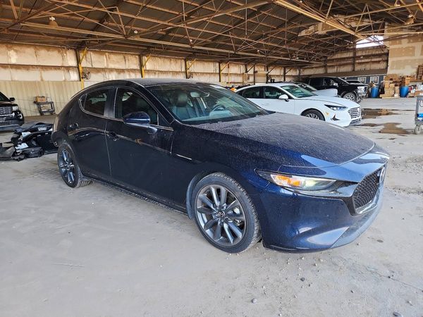 2020 MAZDA 3