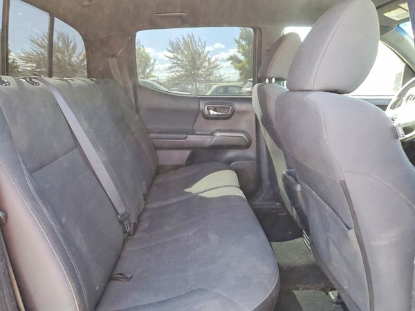 2017 TOYOTA TACOMA