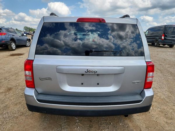 2014 JEEP PATRIOT Latitude — DIRR