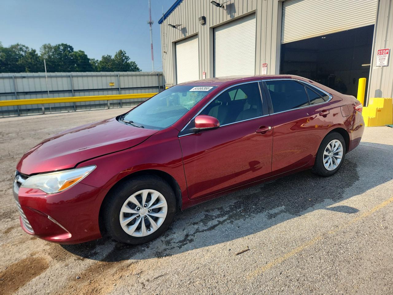 2015 TOYOTA CAMRY