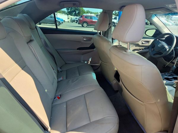 2015 TOYOTA CAMRY
