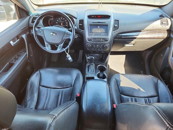 2014 KIA SORENTO SX