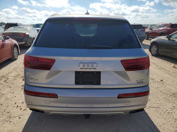 2017 AUDI Q7 quattro Premium Plus